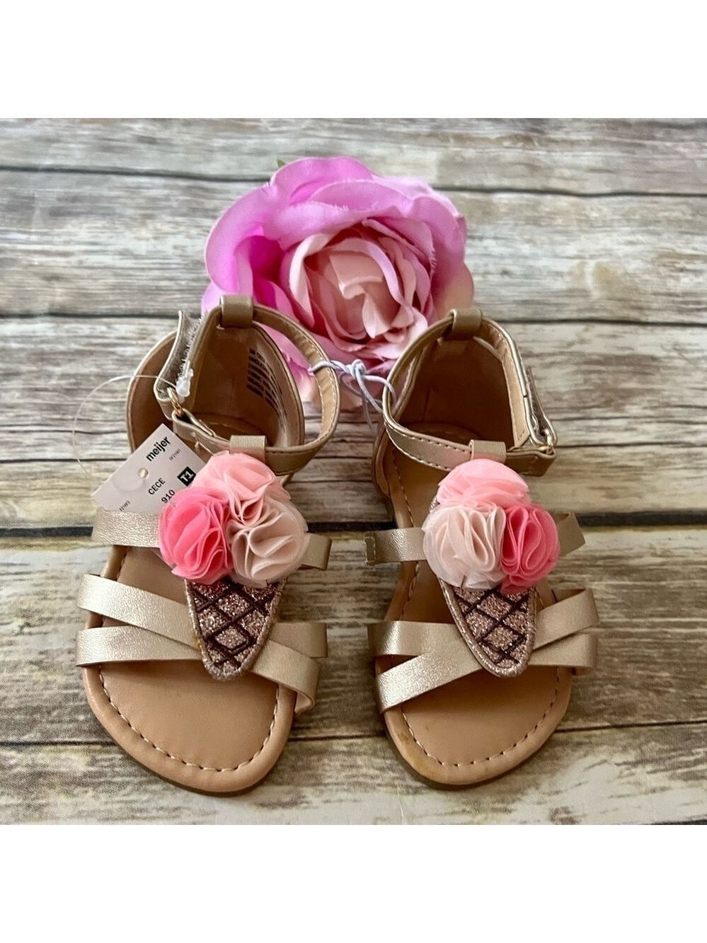 ⭐️NWT SWEET SWEET SANDALS